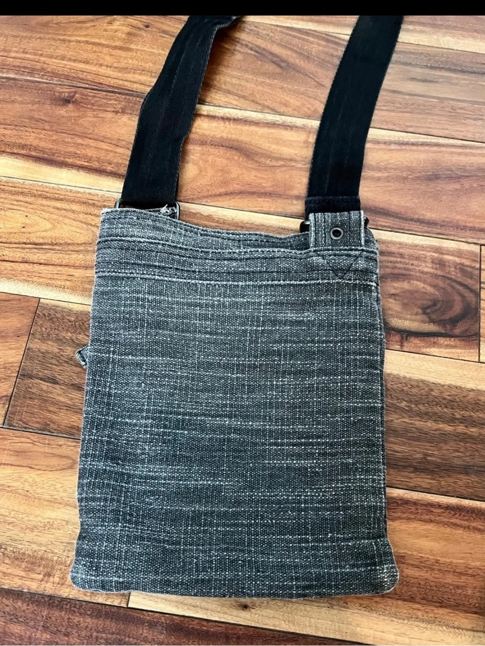Dakine Heathered Gray Adjustable Crossbody Purse Utility Streetwear